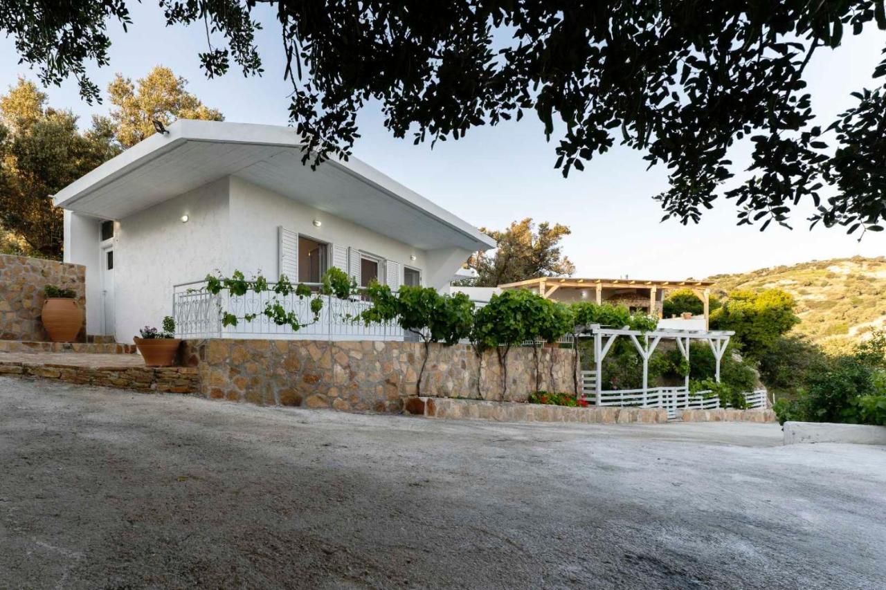 Mano'S House Villa ตรีโอเปตรา ภายนอก รูปภาพ